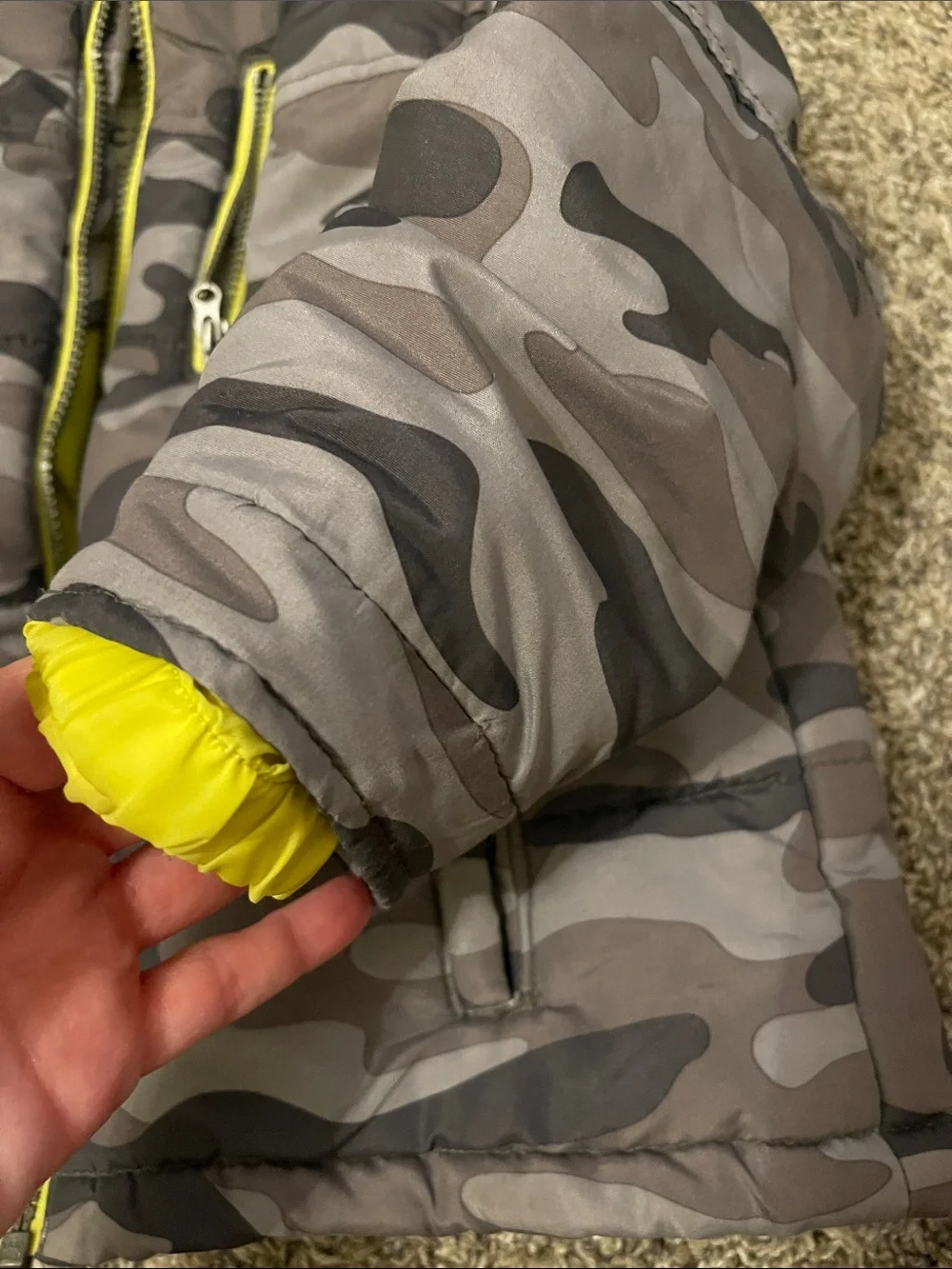 Carter's Boys' Camouflage Puffer Jacket with Yellow Lining 4 T